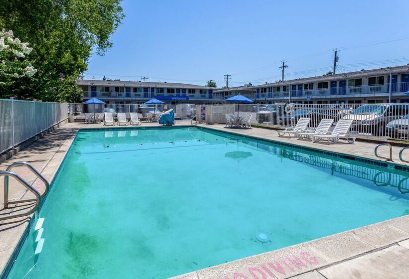 Motel 6 Sacramento, Ca Downtown