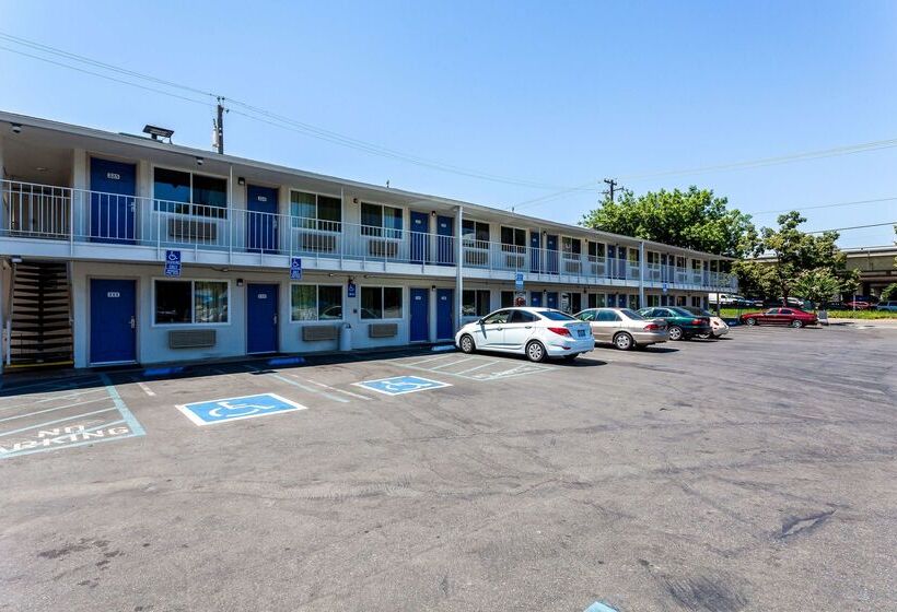 Motel 6 Sacramento, Ca Downtown