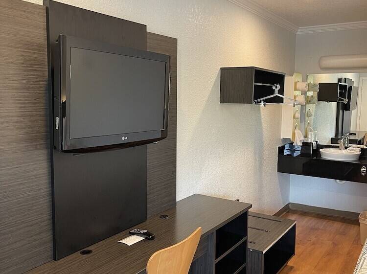 Motel 6 Sacramento, Ca Downtown