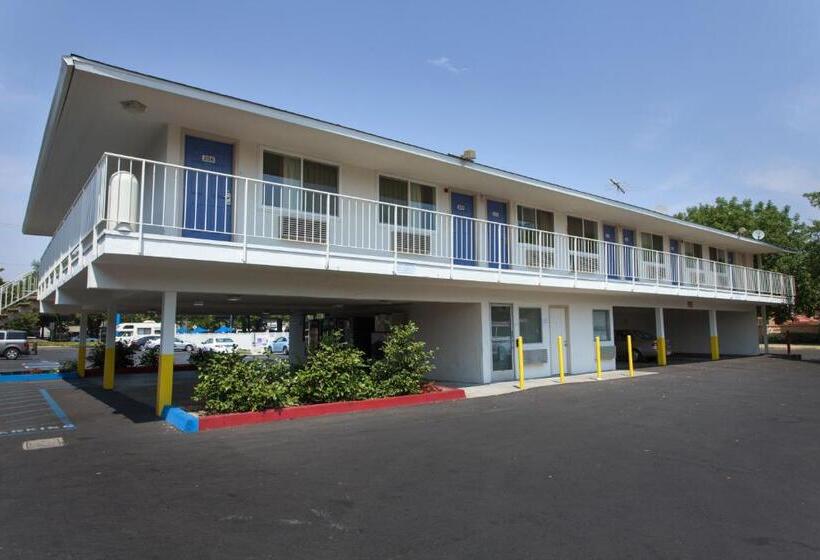 Motel 6 Sacramento, Ca Downtown