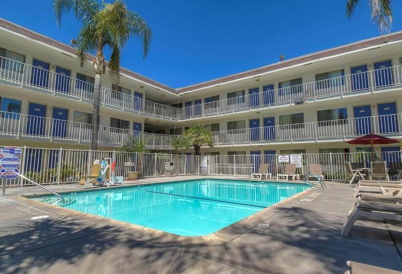 Motel 6 San Bernardino, Ca   North