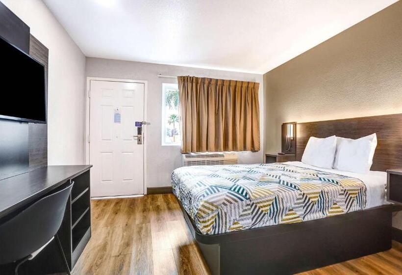 Motel 6 San Bernardino, Ca   South