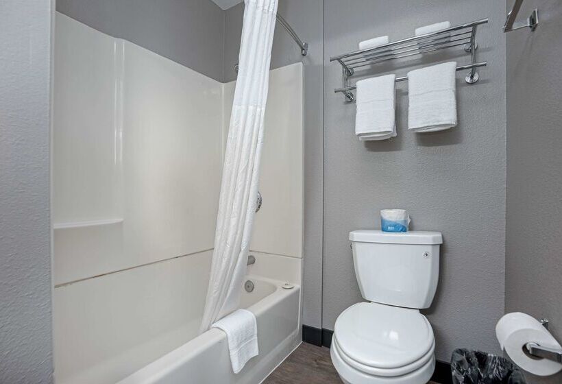 Motel 6 San Diego, Ca   Downtown