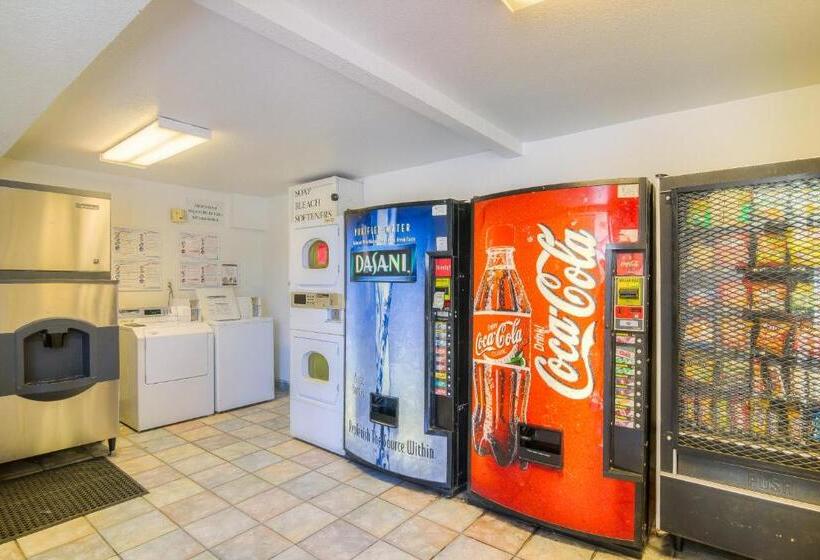 מוטל North Hills Inn