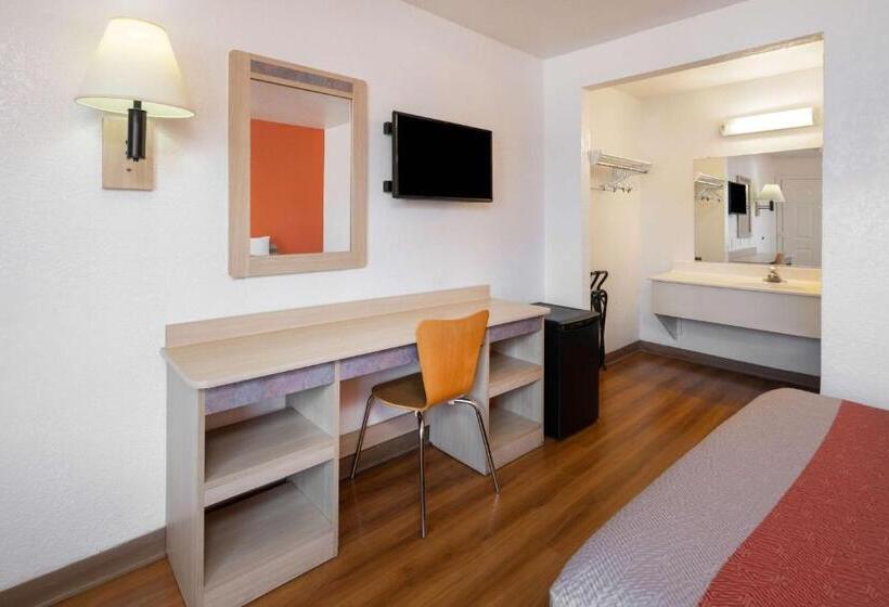 מוטל North Hills Inn