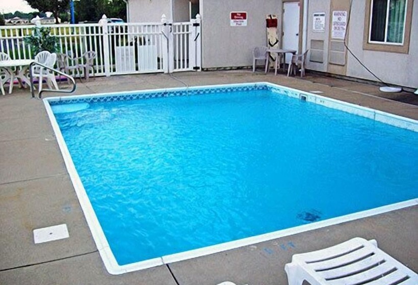 Motel 6 Seymour, In   North