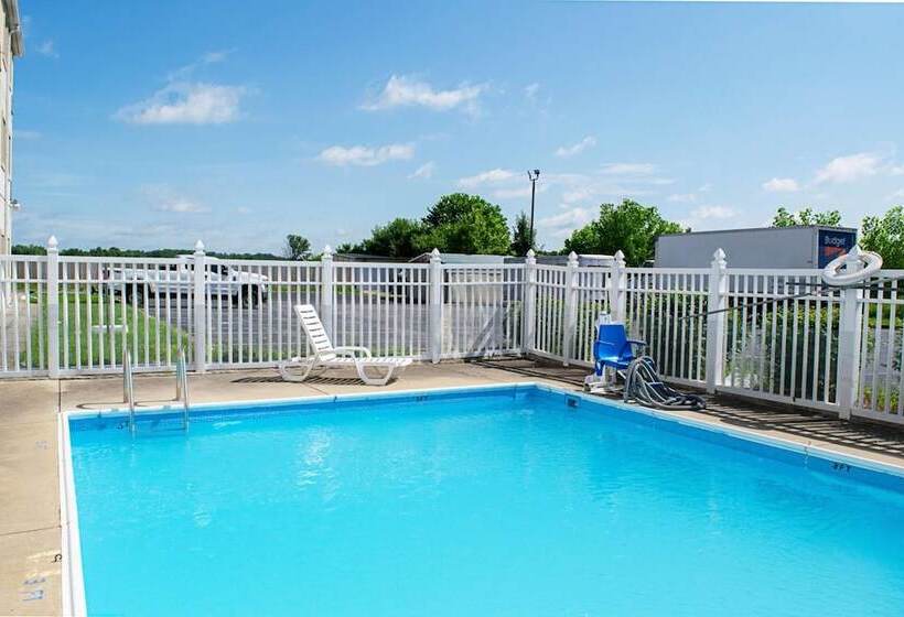 Motel 6 Seymour, In   North