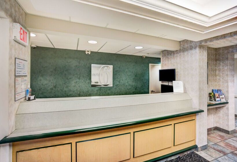 Motelli Days Inn By Wyndham Stony Plain