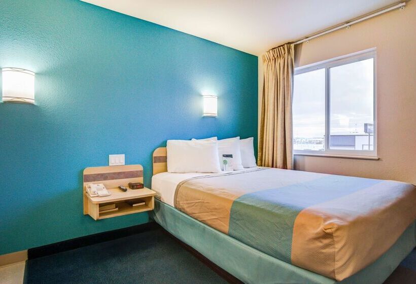 Motelli Days Inn By Wyndham Stony Plain