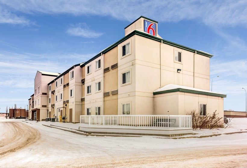 Motelli Days Inn By Wyndham Stony Plain