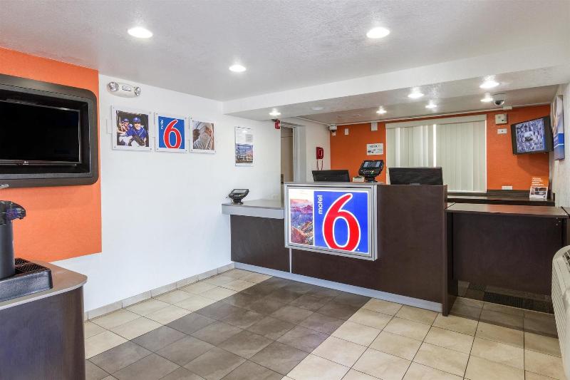 Motel 6 Tempe, Az Phoenix Airport Priest Dr