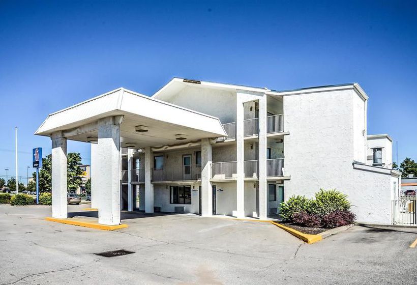 汽车旅馆 Relax Inn Topeka