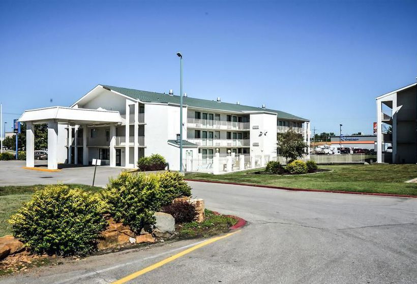 汽车旅馆 Relax Inn Topeka