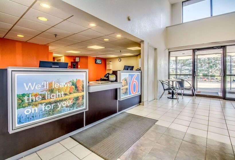 Motel 6amherst, Ny  Buffalo