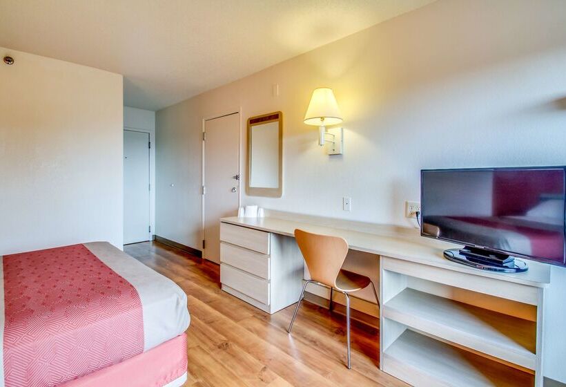 Motel 6amherst, Ny  Buffalo