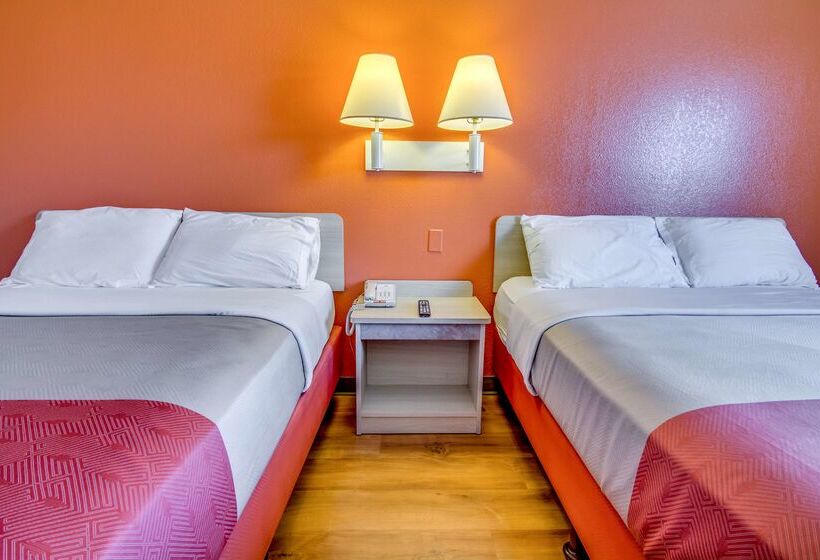 Motel 6amherst, Ny  Buffalo