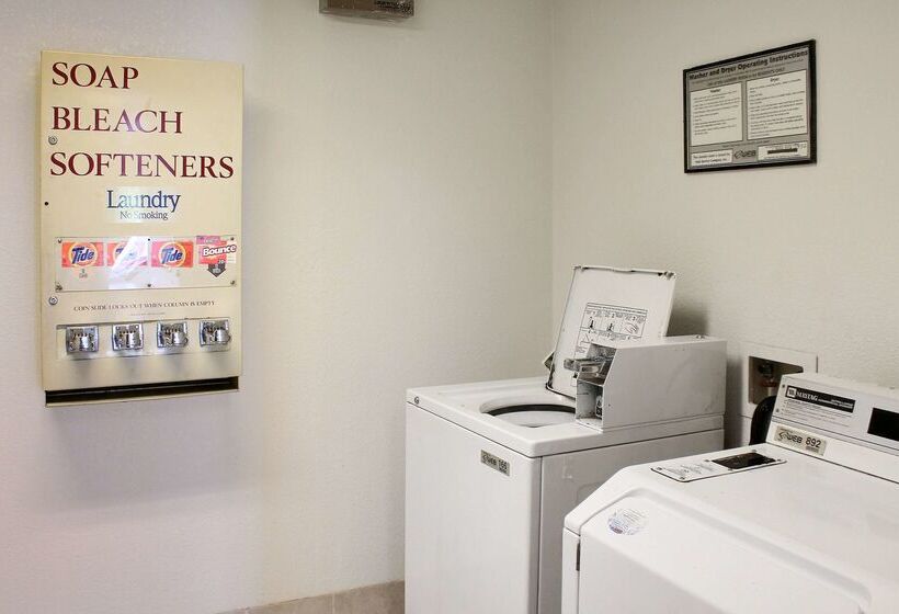 Motel 6 Atascadero, Ca