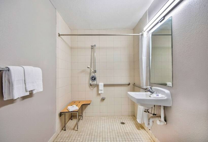 Motel 6austin, Tx  North