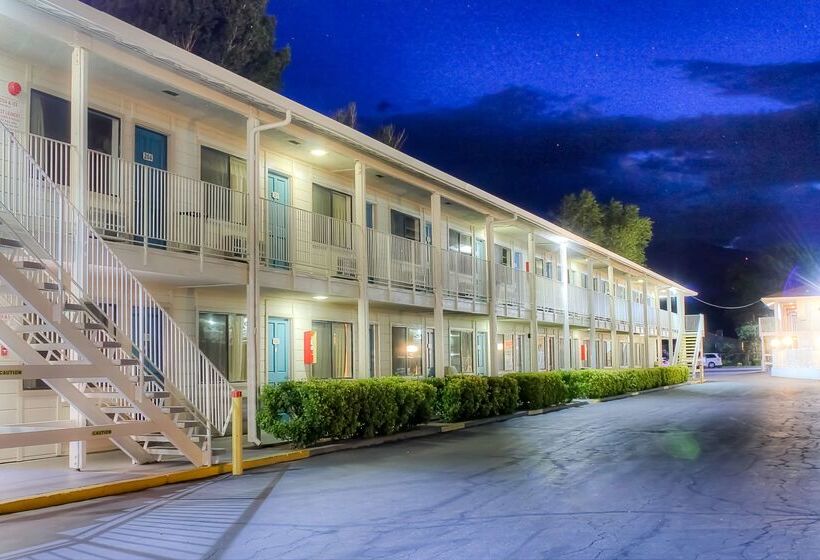 Motel 6 Bishop, Ca