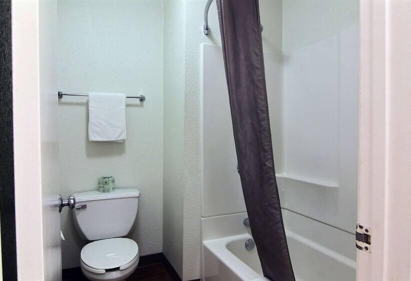 Motel 6 Bismarck, Nd