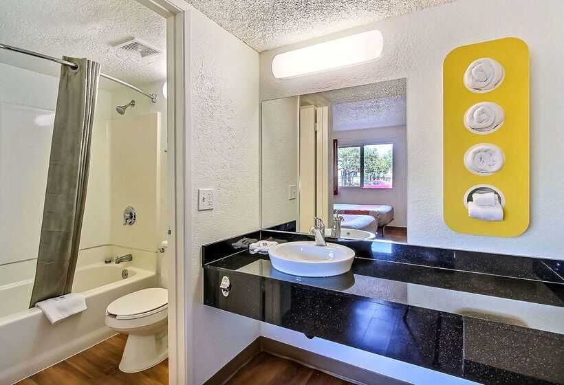 Motel 6campbell, Ca  San Jose