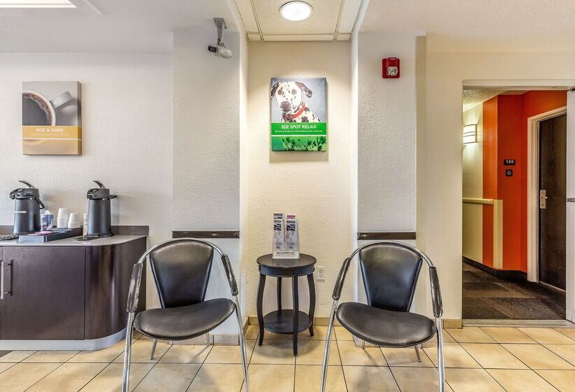 Motel 6caseyville, Il  Caseyville Il