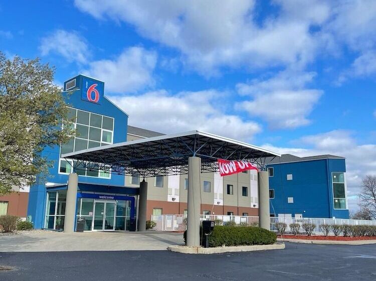 Motel 6caseyville, Il  Caseyville Il