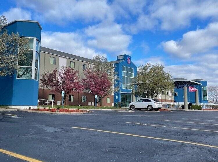 Motel 6caseyville, Il  Caseyville Il