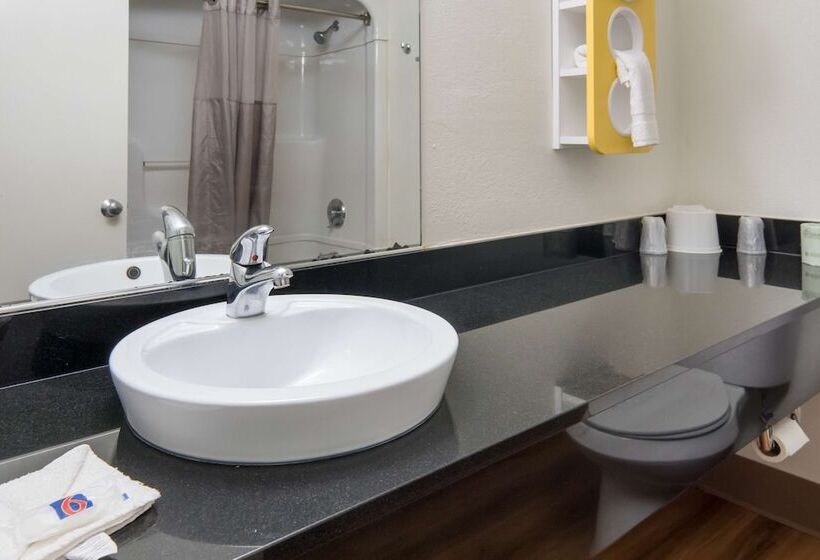 Motel 6duncanville, Tx  Dallas