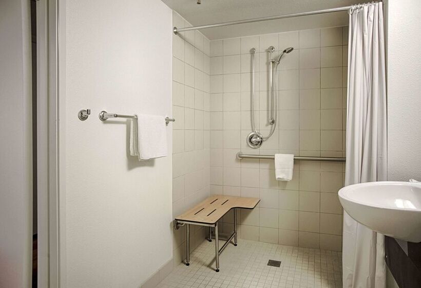 Motel 6 East Syracuse, Ny   Airport