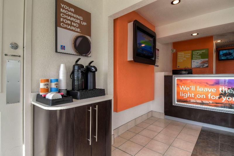 Motel 6escondido, Ca