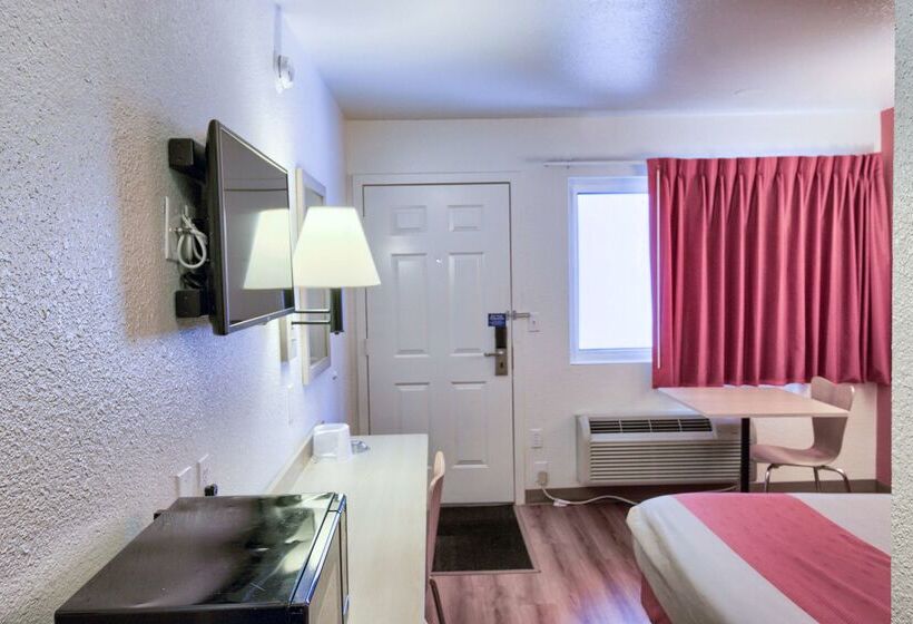 Motel 6everett, Wa  North