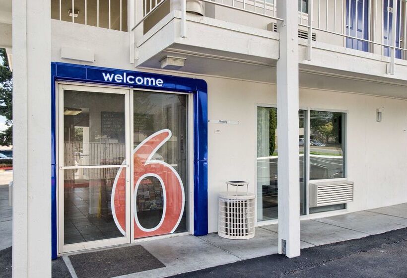 Motel 6everett, Wa  North