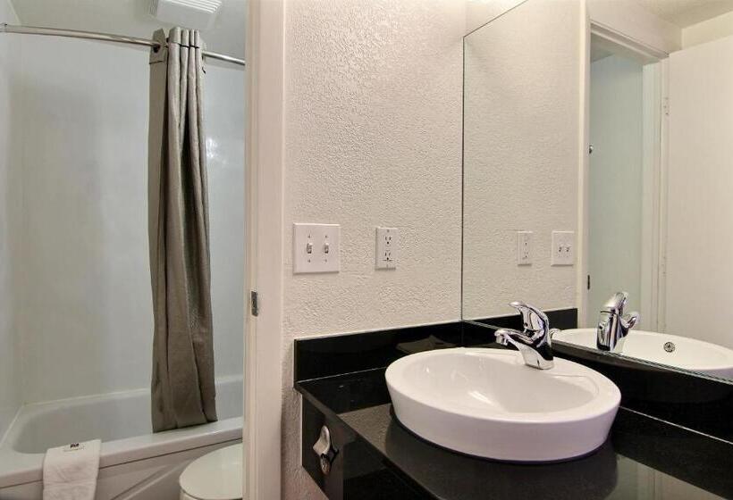 Motel 6fargo, Nd  West Acres  North Fargo