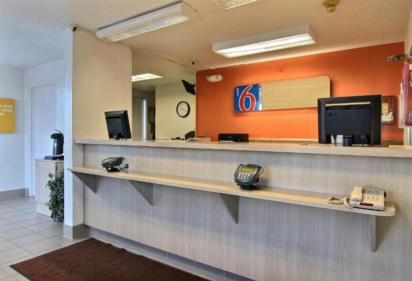 Motel 6fargo, Nd  West Acres  North Fargo