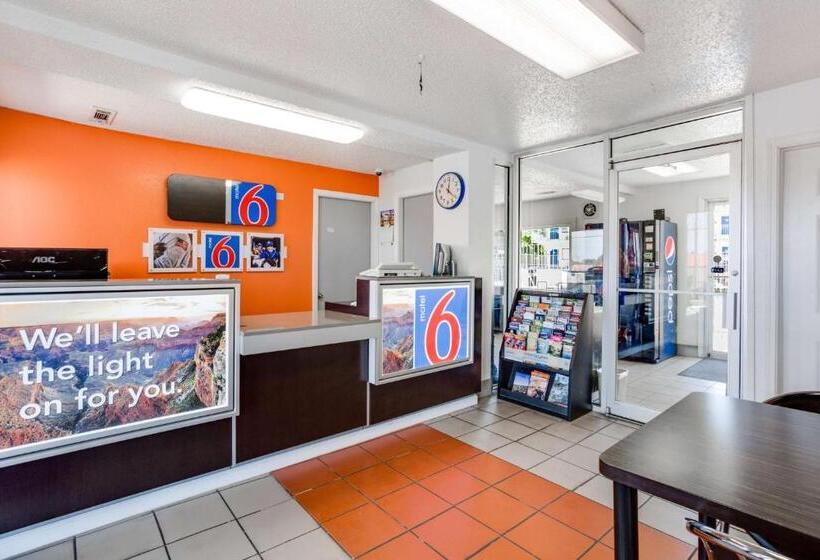 Motel 6fayetteville, Ar