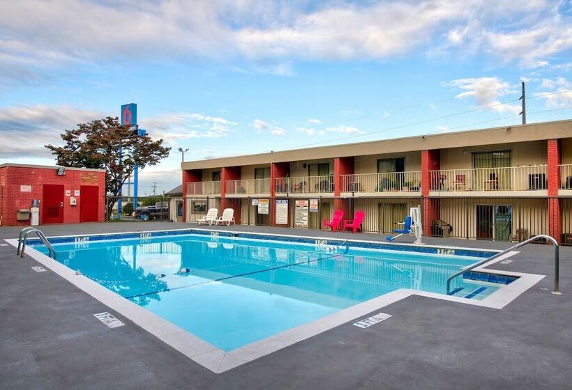 Motel 6 Gainesville, Ga