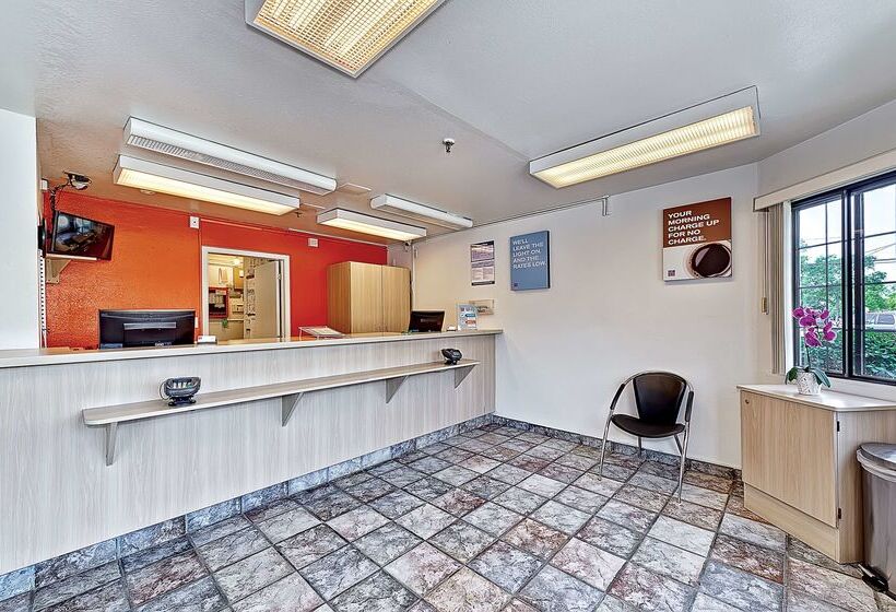 Motel 6glenview, Il  Chicago North