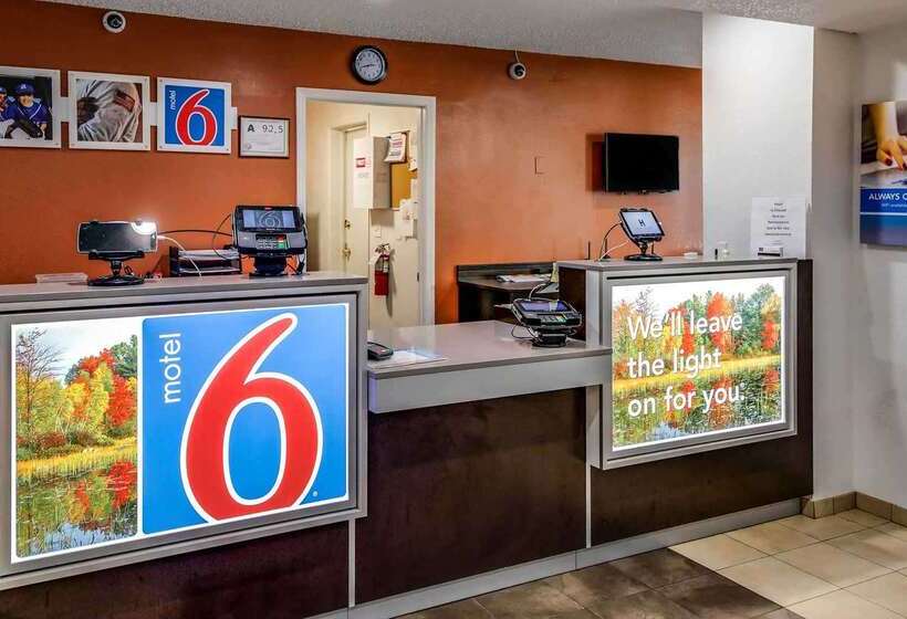 Motel 6greensboro, Nc Airport