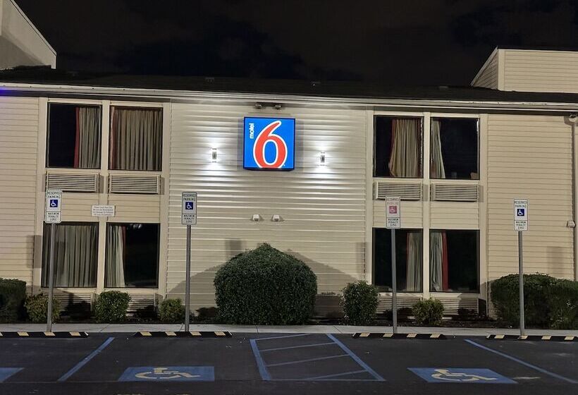 Motel 6greensboro, Nc Airport