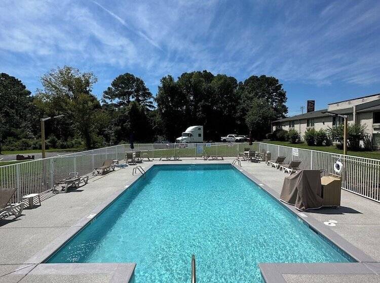 Motel 6greensboro, Nc Airport