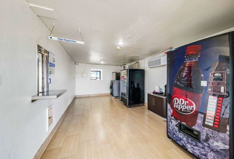 Motel 6 Greenville, Tx