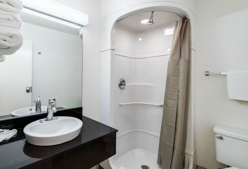 Motel 6 Greenville, Tx