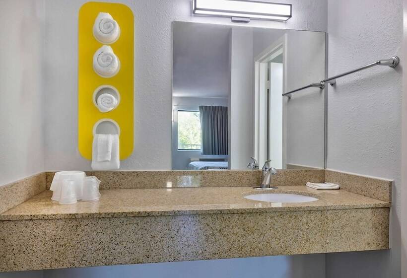 Motel 6 Hammond, In  Chicago Area