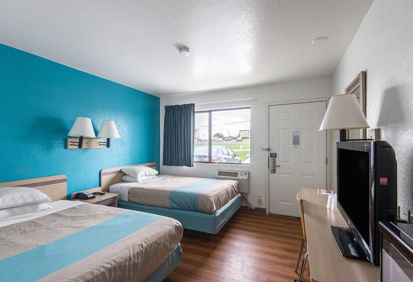 Motel 6kansas City, Mo  Airport