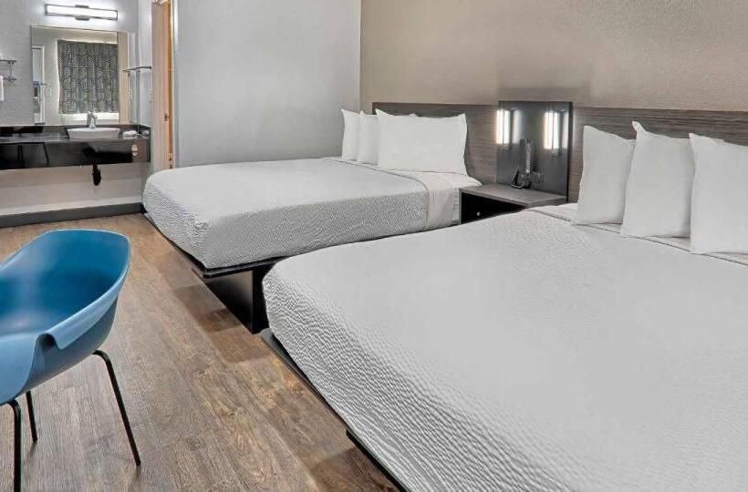 Motel 6 Lancaster, Ca