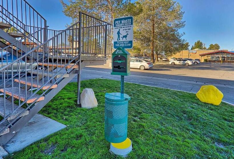 Motel 6 Lancaster, Ca