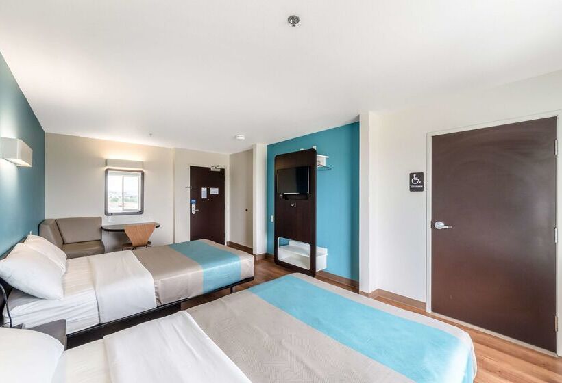 Motel 6laredo, Tx  Airport