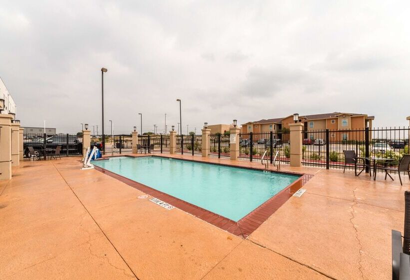 Motel 6laredo, Tx  Airport