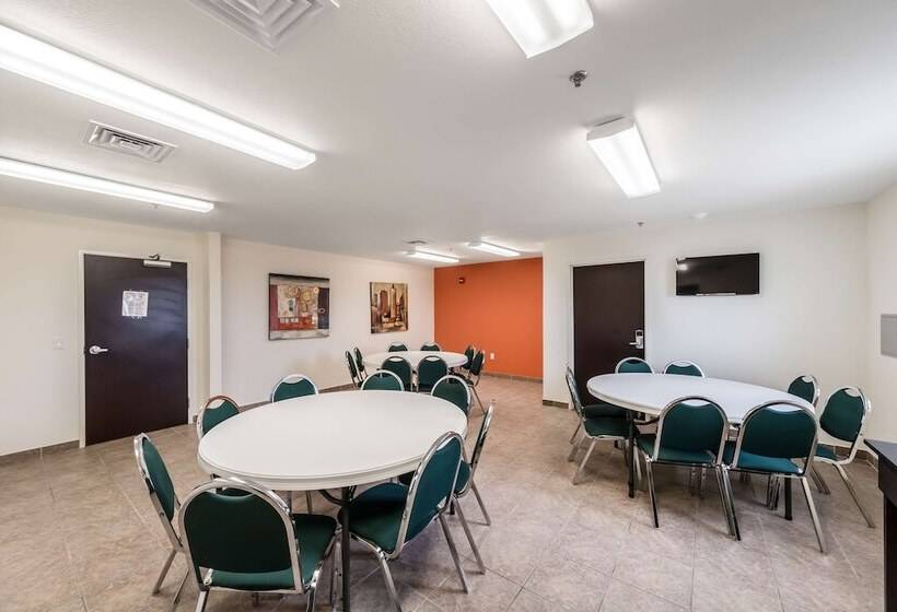 Motel 6laredo, Tx  Airport